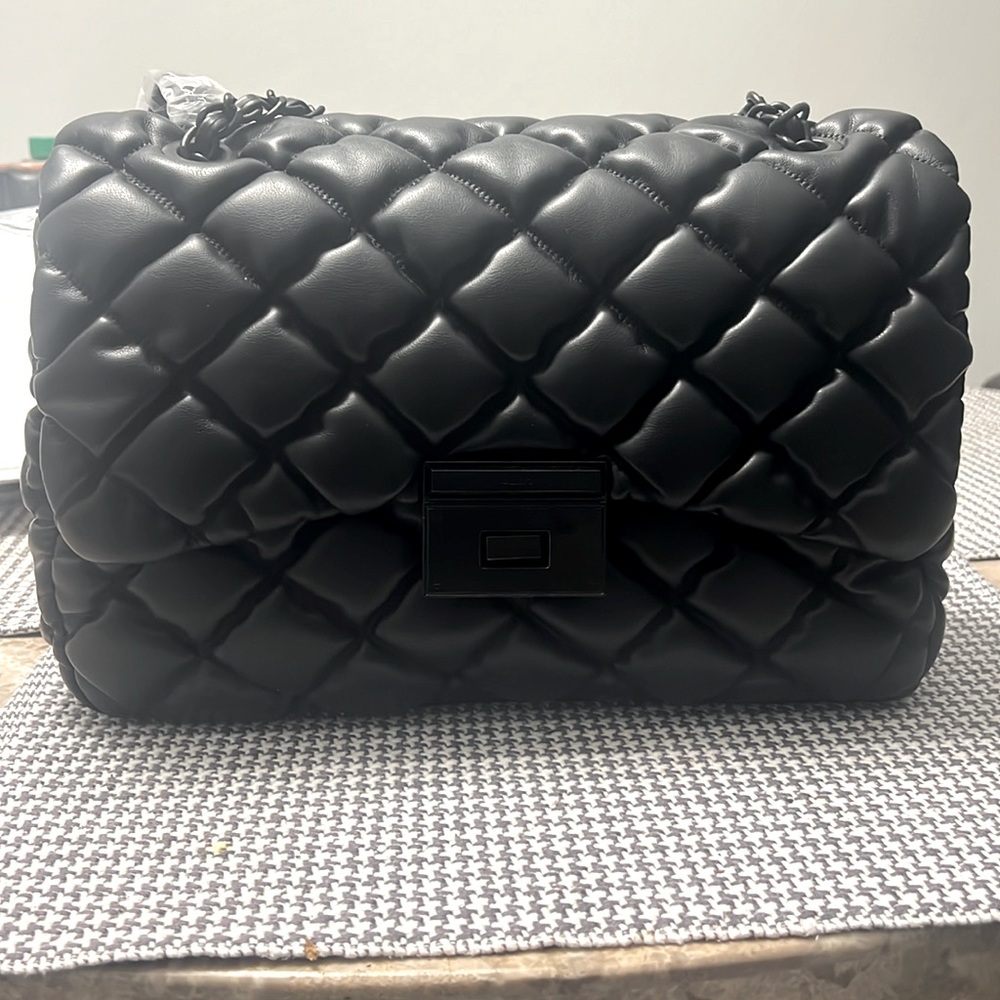 Gorgeous Black Medium/Large Aldo Purse w/ Black straps & Black Front Buckle
